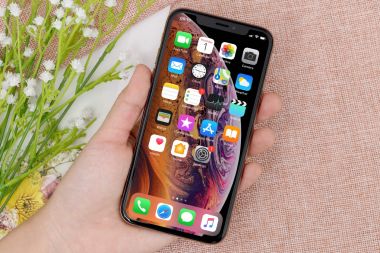 iPhone XS 64GB | 256GB 99%
